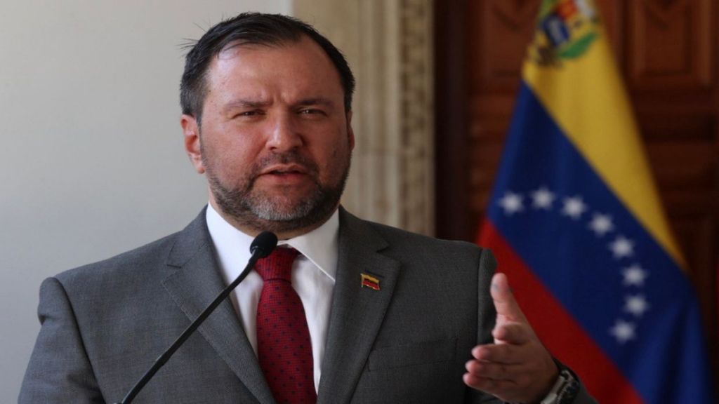 Yván Gil: A Gabriel Boric «se le cayó definitivamente la&nbsp;máscara»