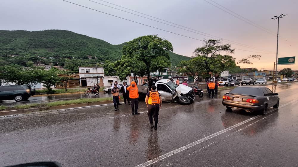 Un lesionado tras accidente en la vía Alterna de&nbsp;Barcelona