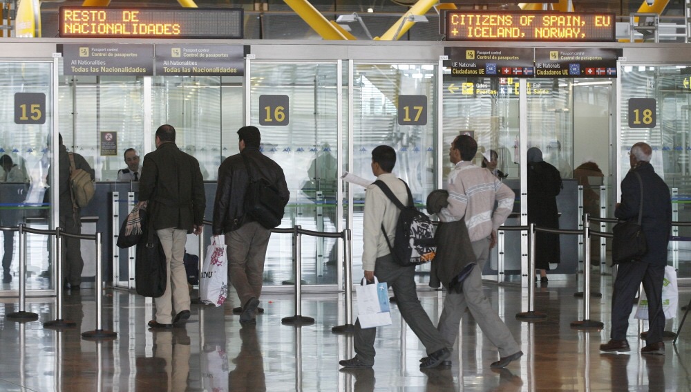 Abogados exponen la caótica y desmoralizante experiencia de los solicitantes de asilo en&nbsp;Madrid