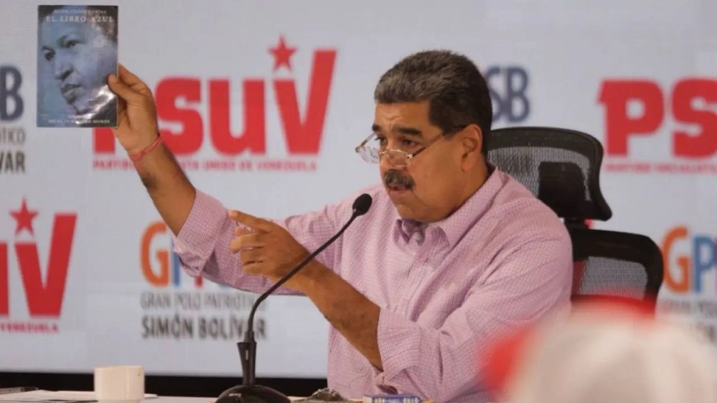 Presidente Maduro asegura que hubo un intento de golpe&nbsp;ciberfascista