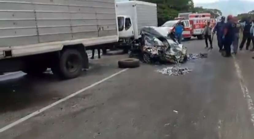 Colisión múltiple: 16 vehículos involucrados en accidente de tránsito en&nbsp;Yaracuy