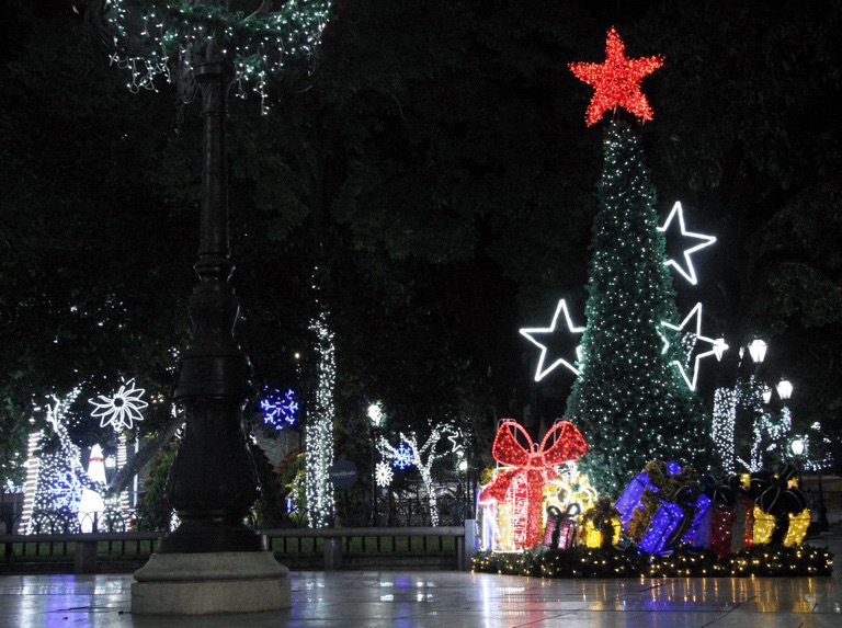 Maduro adelanta la Navidad a partir del 1° de&nbsp;octubre