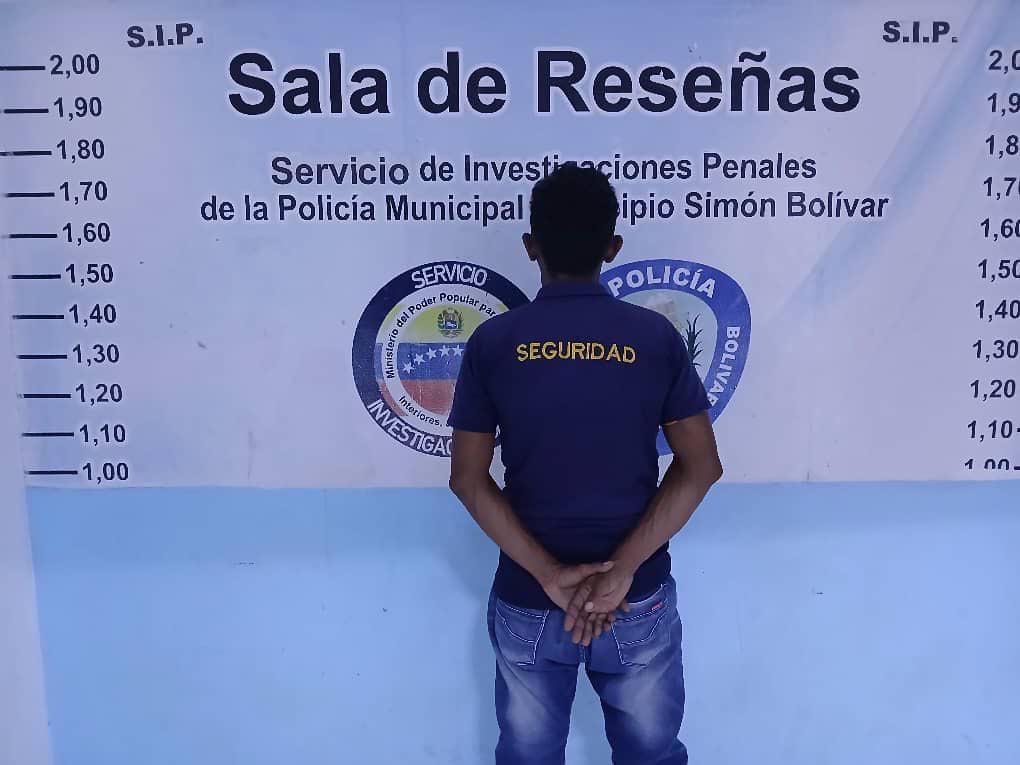 En Barcelona fue aprehendido por «acosar» a jovencita de 13&nbsp;años