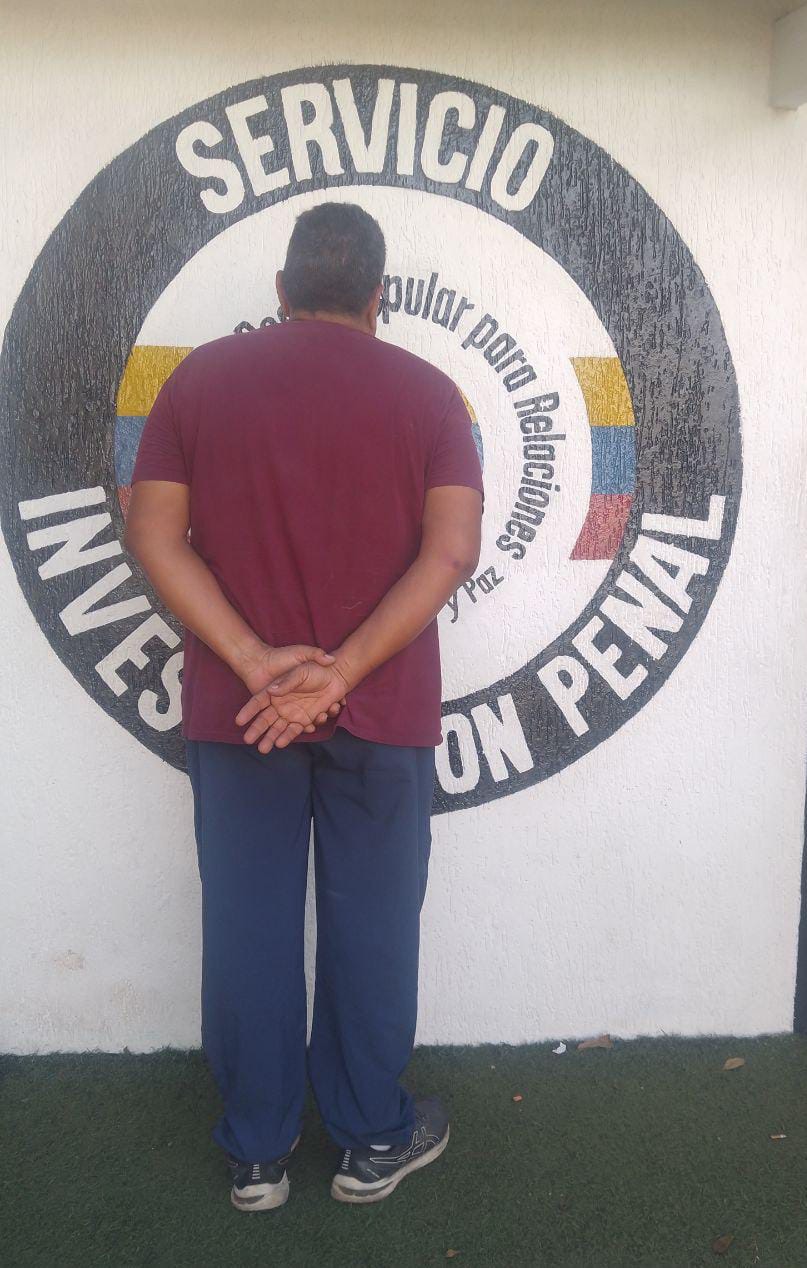 Detenido en Barcelona por arrojar escombros en medio de la&nbsp;calle