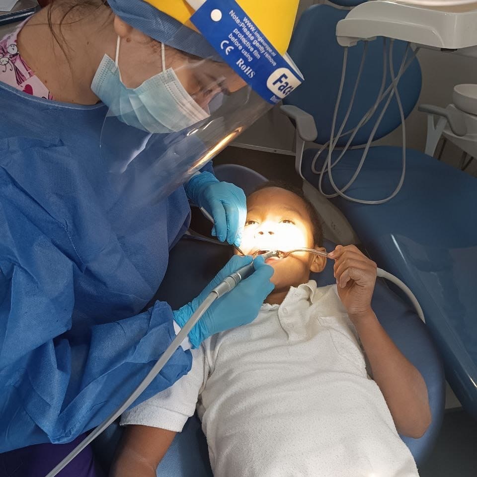 Más de cien niños fueron atendidos con el plan Salud va a la Escuela en&nbsp;Barcelona