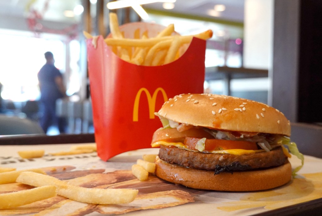 Casos de infección por hamburguesas de McDonald’s aumentan en EE&nbsp;UU