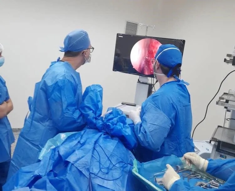 Cabimas marca un hito en la neurología tras operar tumor cerebral&nbsp; por vía&nbsp;nasal&nbsp;