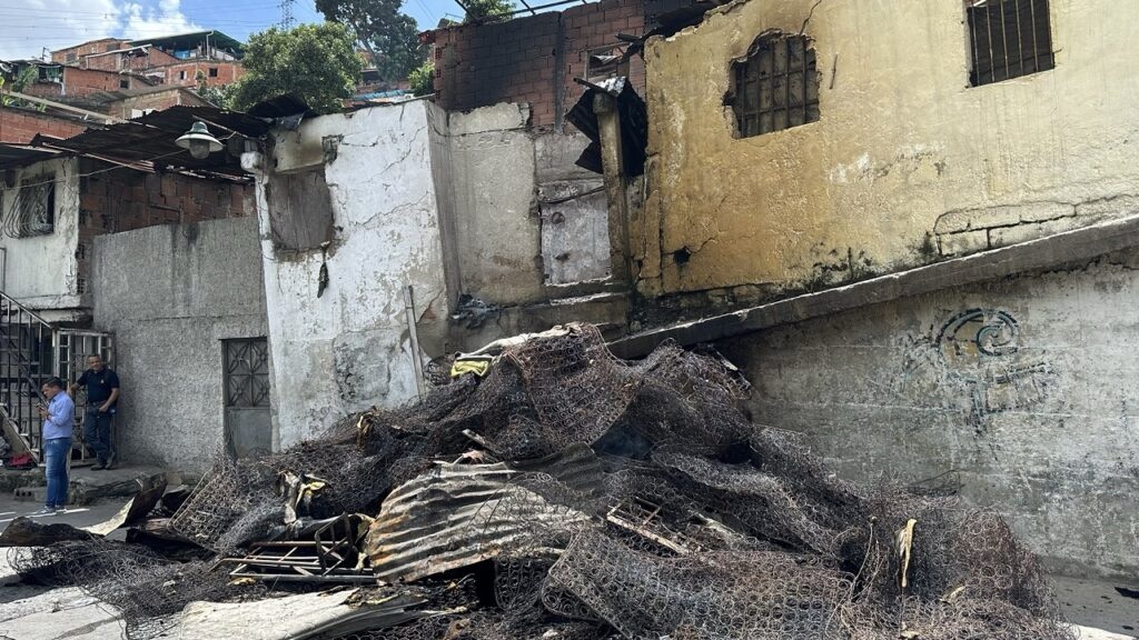 Detenido presunto responsable de incendio donde murieron dos mujeres y una niña en&nbsp;Catia