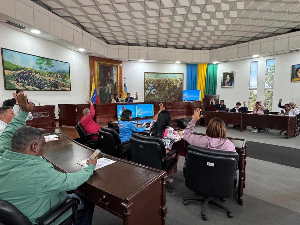 Cleanz aprueba traspasos de partida para impulsar la salud y un acuerdo por el Día del&nbsp;Gaitero