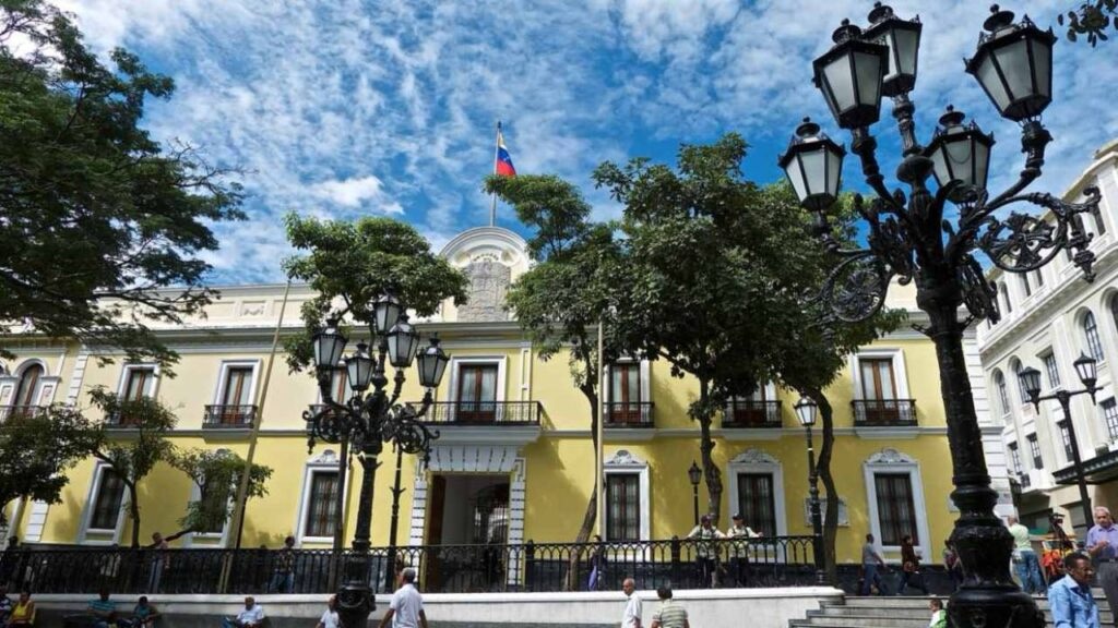 Venezuela felicita a Trump y al pueblo estadounidense tras&nbsp;elecciones