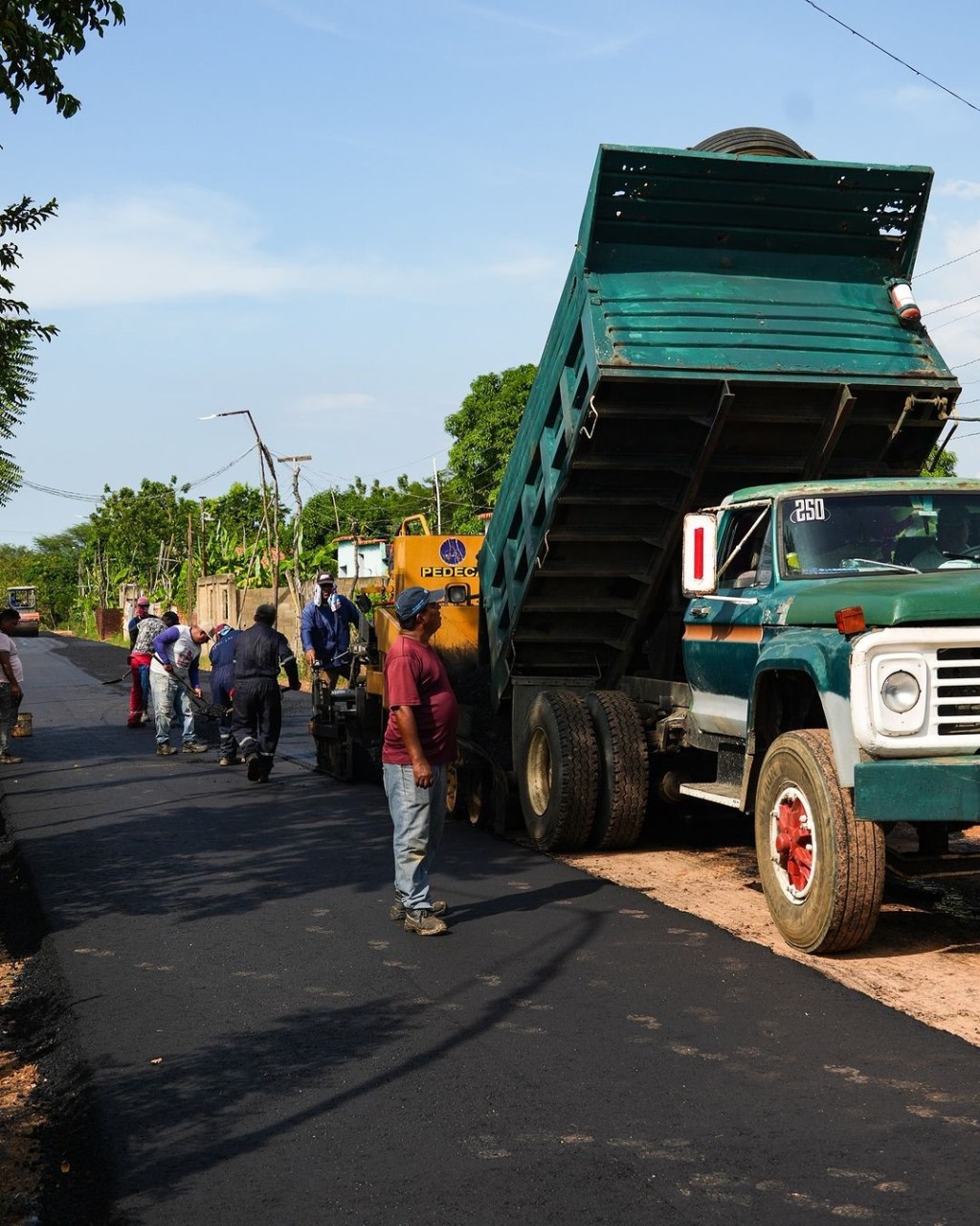 Inició asfaltado en El&nbsp;Viñedo