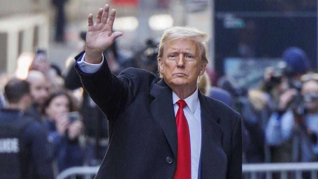 Última hora: Fiscal solicita desestimar caso contra Trump por el asalto al&nbsp;Capitolio