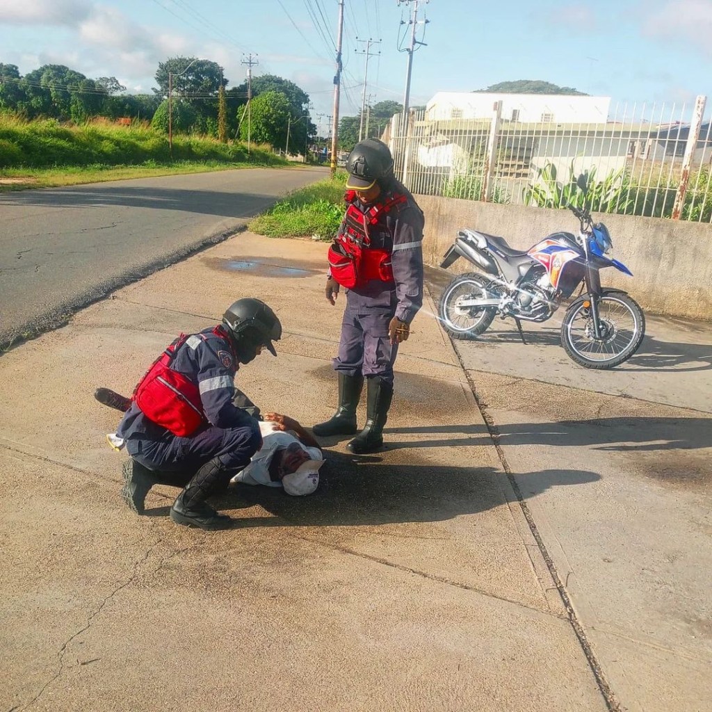 Bomberos atendieron en Anaco a un hombre inconsciente en el&nbsp;pavimento&nbsp;