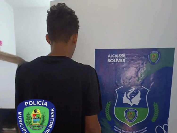 Aprehendido sujeto en Barcelona por presunta agresión contra su&nbsp;pareja&nbsp;