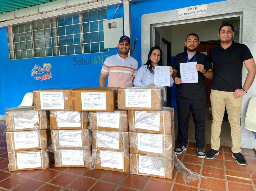 Jóvenes demuestran su solidaridad donando medicamentos al ambulatorio de&nbsp;Guanape