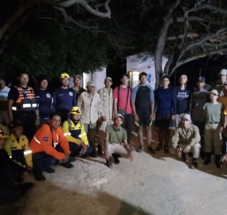 Rescatan a cuatro jóvenes perdidos en el Cerro Santa Ana en&nbsp;Falcón&nbsp;