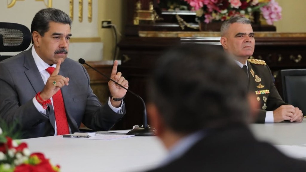 Maduro firmará el 10E el decreto para iniciar reforma&nbsp;constitucional