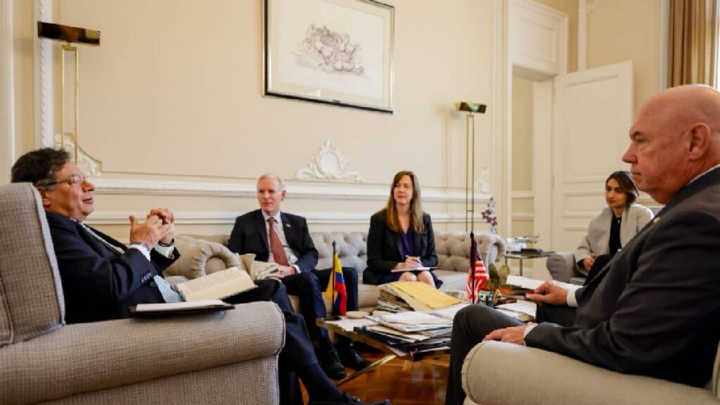 Petro se reúne con funcionarios de EEUU por primera vez después de la&nbsp;crisis