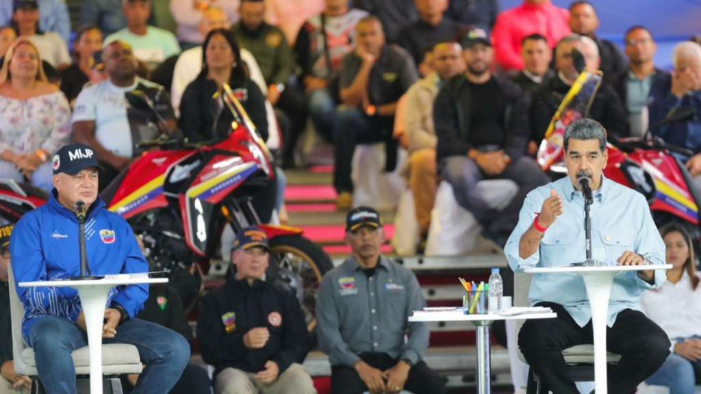 Maduro exige que aspirantes a cargos en elecciones dejen a un lado la&nbsp;«demagogia»