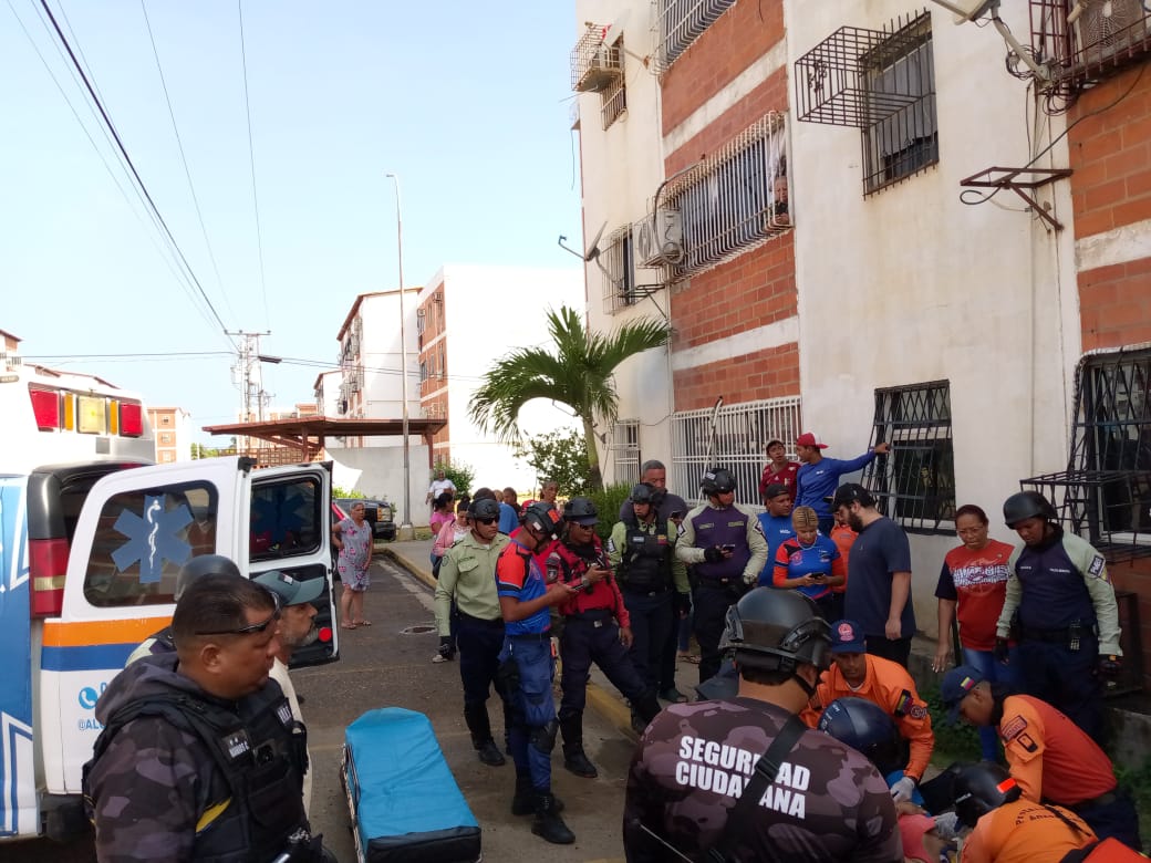 Falleció una mujer en Puerto La Cruz tras caer de edificio en El Gran ...