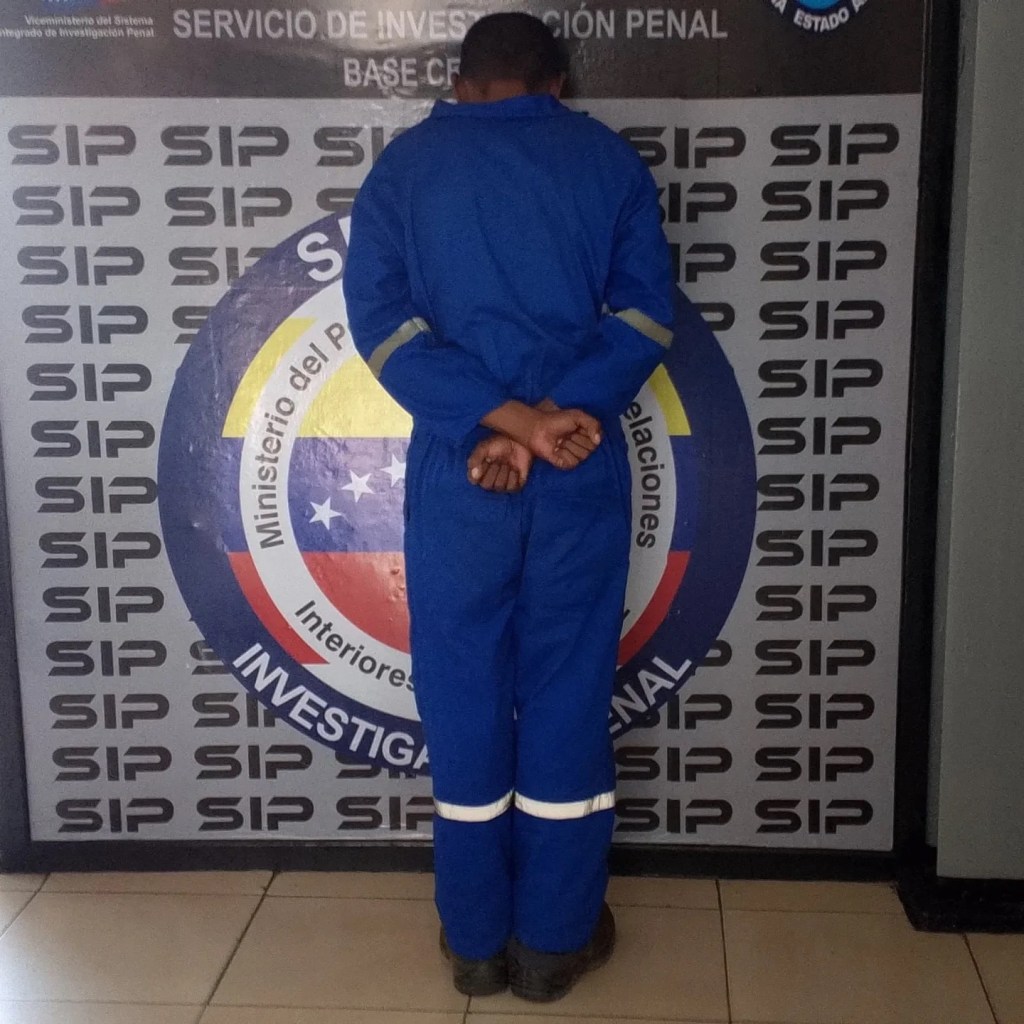 Capturan a un hombre por presuntamente abusar de su hijastra de 12 años de edad en&nbsp;Barcelona