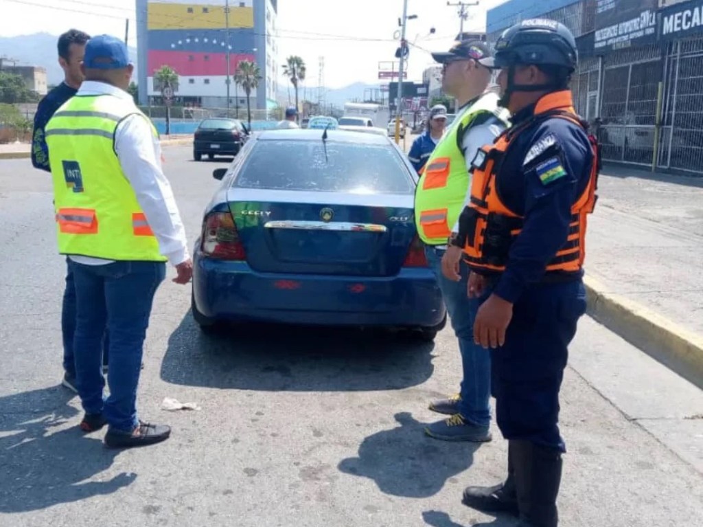 Autoridades exhortan a conductores a cumplir normas de&nbsp;tránsito