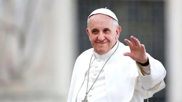 Médico reveló momento crítico en la hospitalización del Papa Francisco: «Sabía que podía&nbsp;morir»