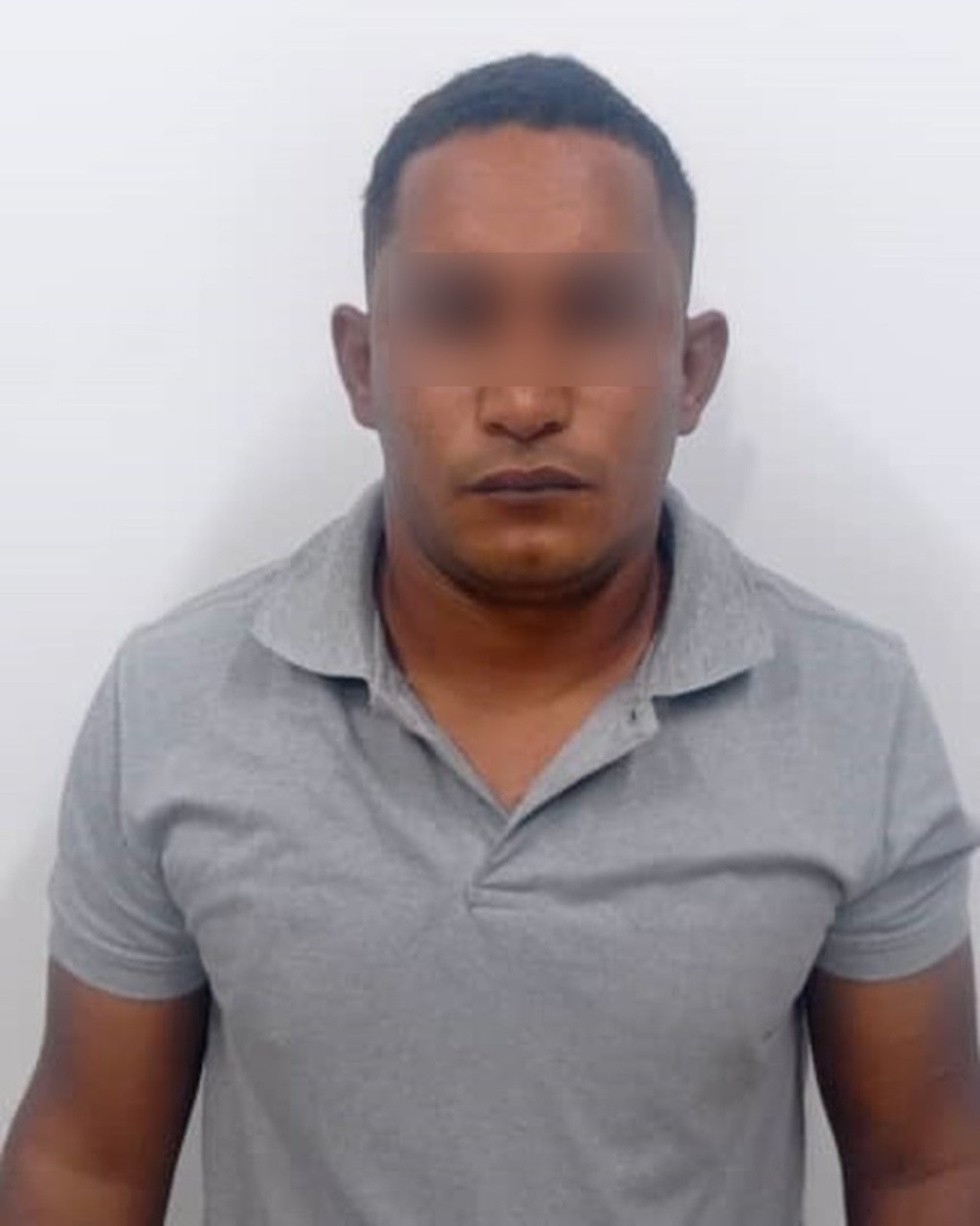 Detienen a un hombre acusado de falsificar documentos y usurpar funciones en Puerto La&nbsp;Cruz