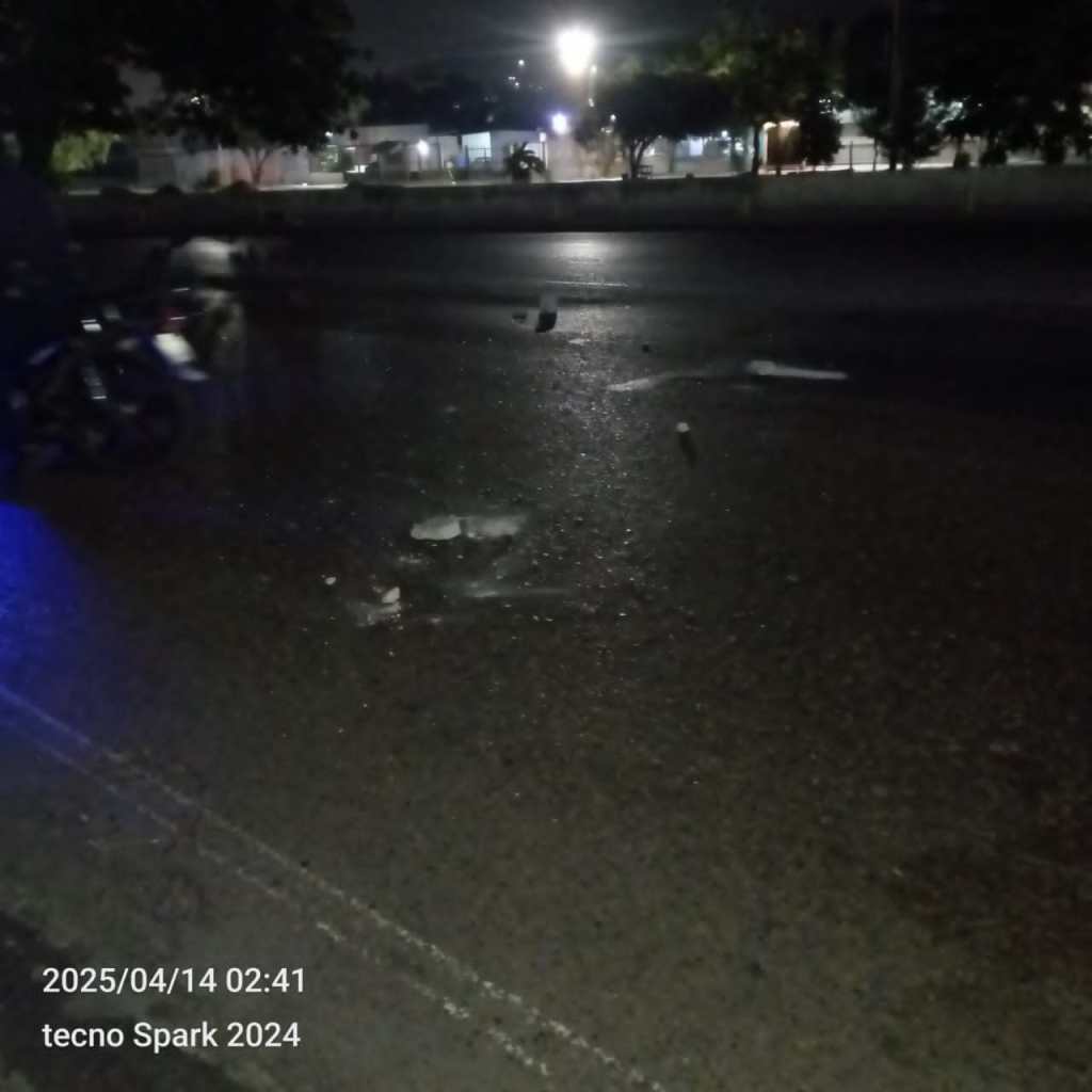 Denuncian que indigentes lanzan piedras en la «vuelta de la Pantaleta» en Puerto La Cruz ocasionando&nbsp;accidentes