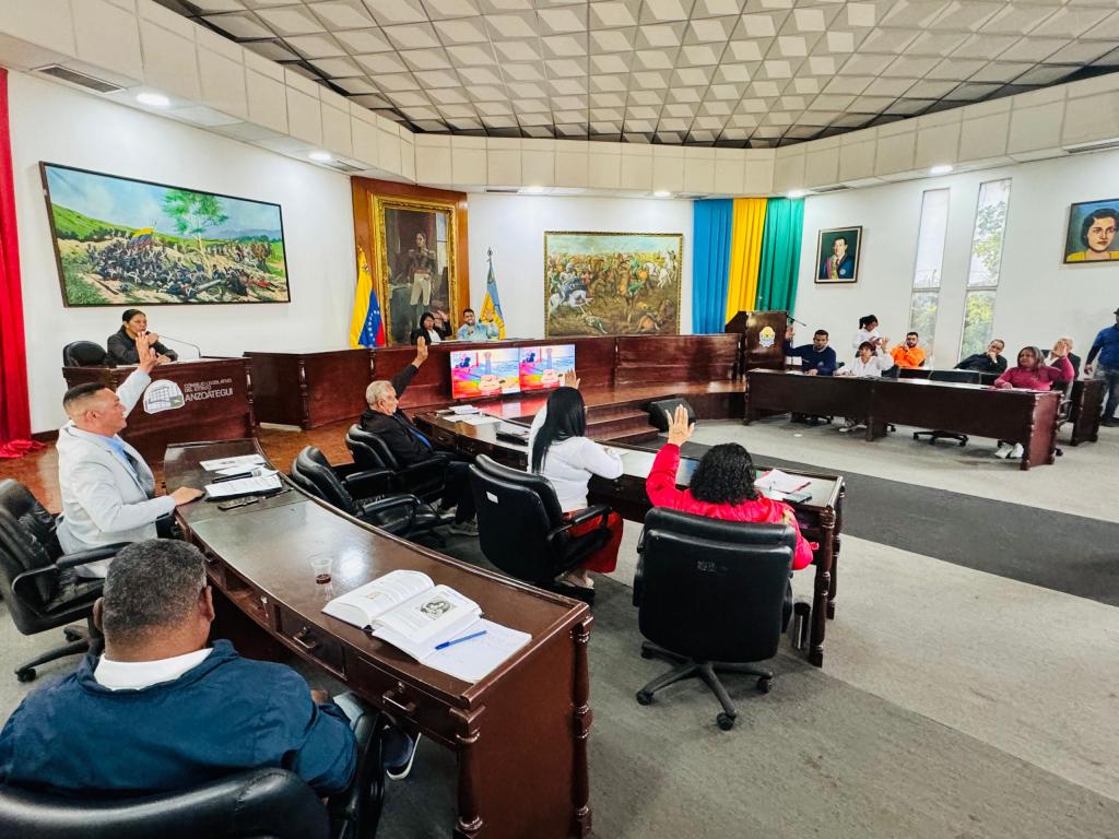 Cleanz aprueba más de 47 millones de bolívares para dotación de equipos médicos y ambulancias a centros&nbsp;hospitalarios