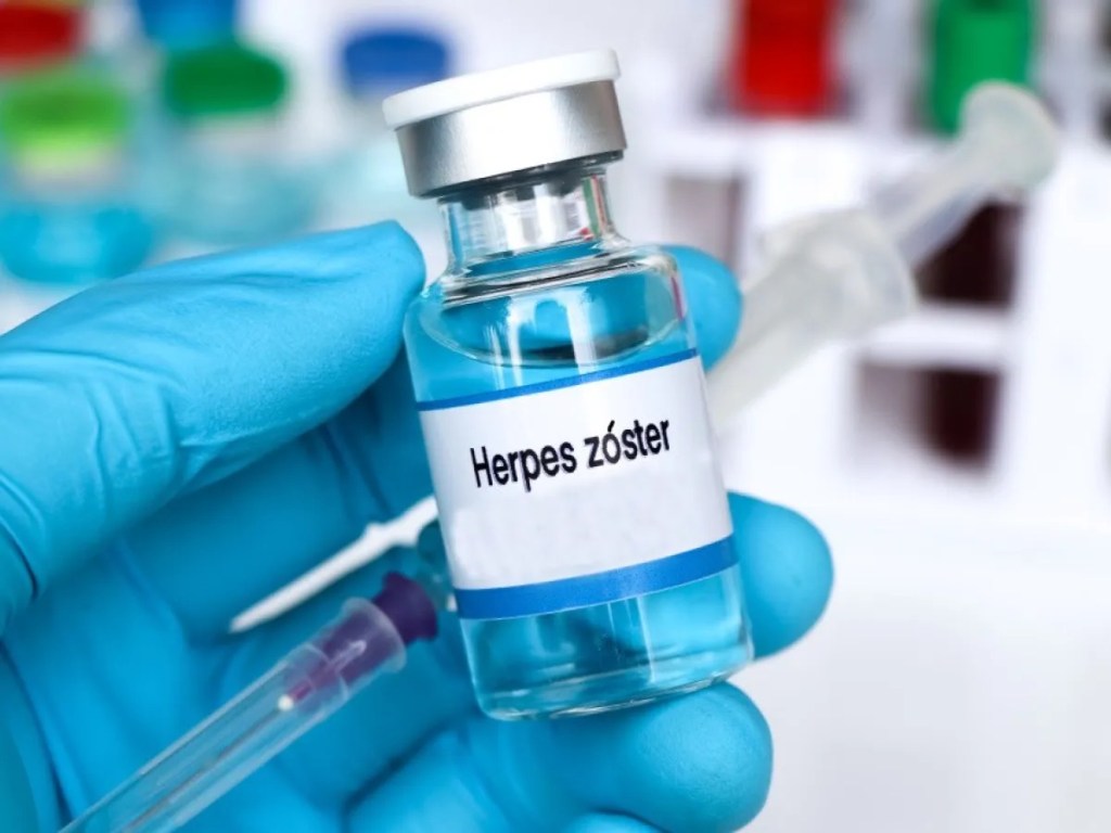 Avance Médico: La vacuna del herpes zóster podría reducir el riesgo de&nbsp;Alzheimer&nbsp;
