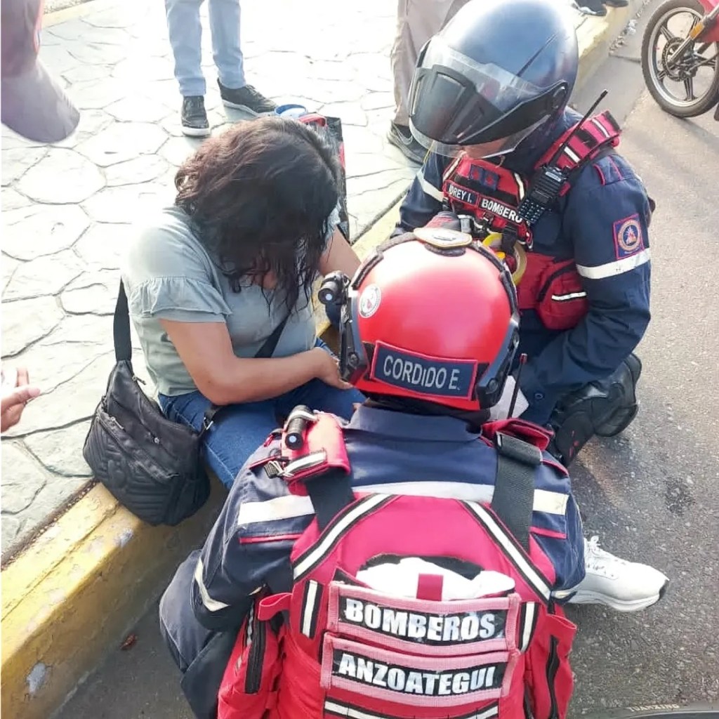 Mujer resultó herida tras ser arrollada por una moto en Puerto La&nbsp;Cruz&nbsp;