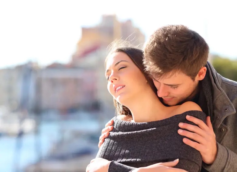 Según estudio, el olor de una persona puede atraer más que su apariencia&nbsp;física&nbsp;