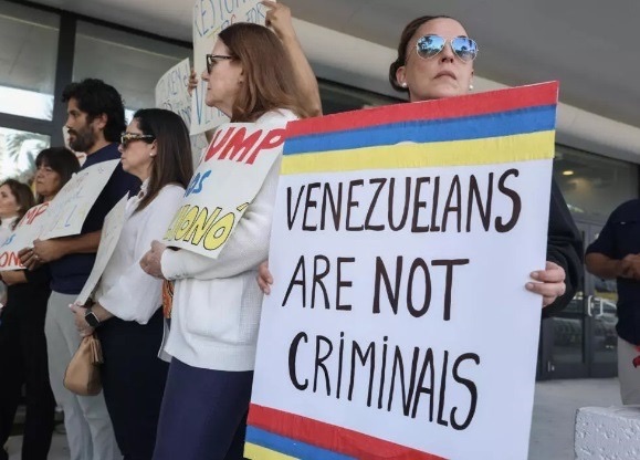 Congresistas de EEUU presentan ley para proteger de la deportación a 600 mil&nbsp;venezolanos