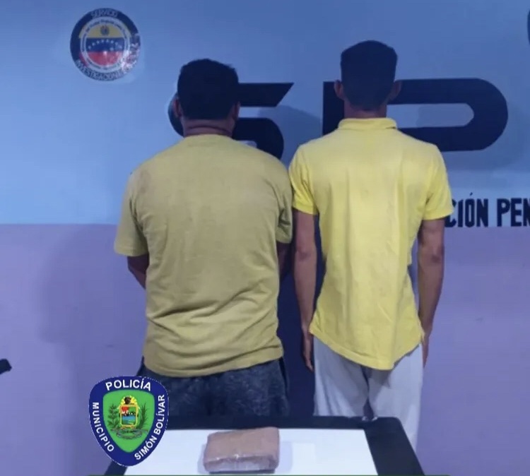 Sujetos solicitados por homicidio fueron aprehendidos en Barcelona con presunta&nbsp;marihuana