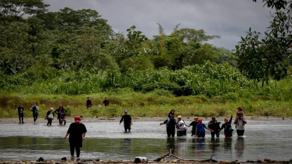 Panamá&nbsp;alerta que sube cifra de migrantes en flujo inverso hacia el&nbsp;sur