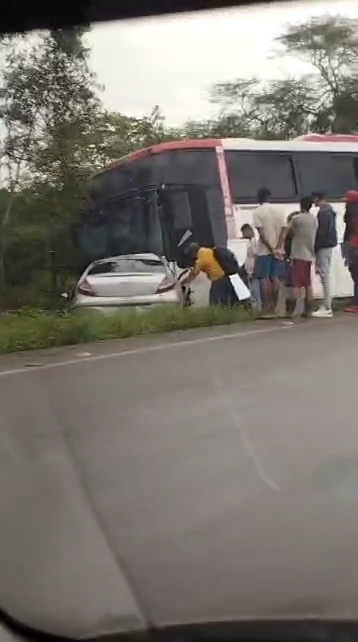 Un fallecido luego que un&nbsp; Orinoco y un autobús chocaran de frente llegando a&nbsp;Clarines