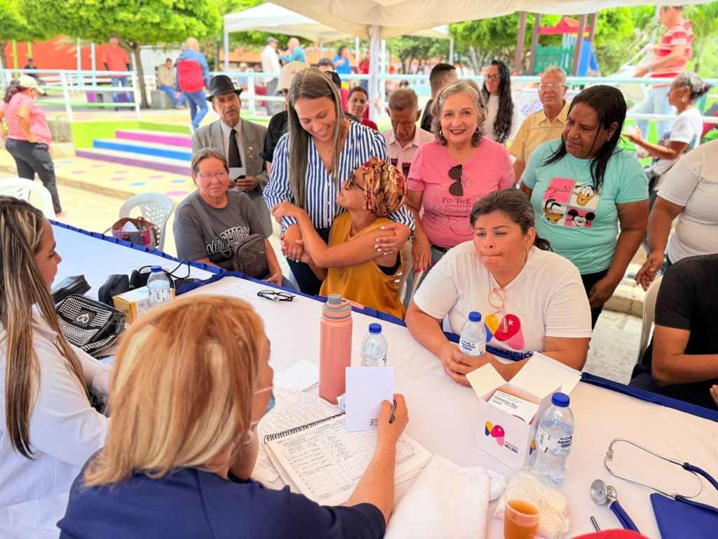 Realizaron jornadas médicas en Morro Humboldt, Vistamar y Rómulo&nbsp;Gallegos