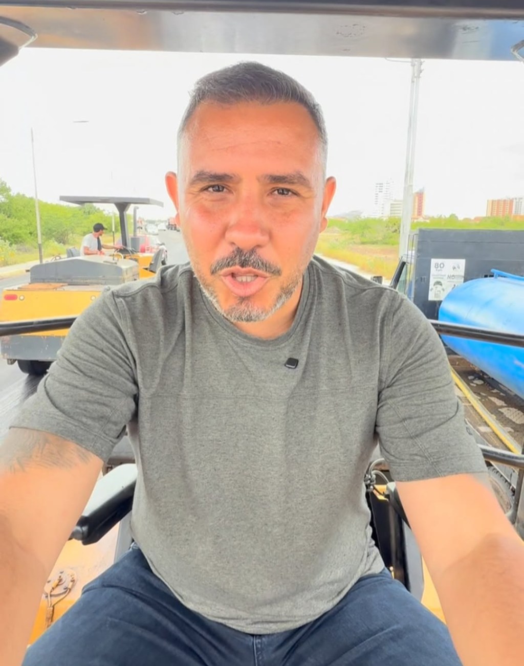 Gobernador Luis Marcano Pide Voto de Confianza a Ciudadanos de Lechería para Continuar con la Recuperación de&nbsp;Anzoátegui