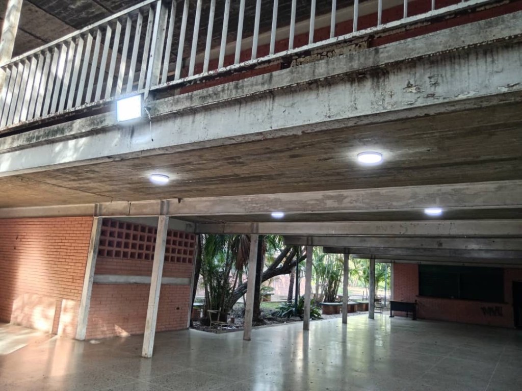 Trabajan en restablecer energía eléctrica en cursos básicos de la UDO&nbsp;Anzoátegui