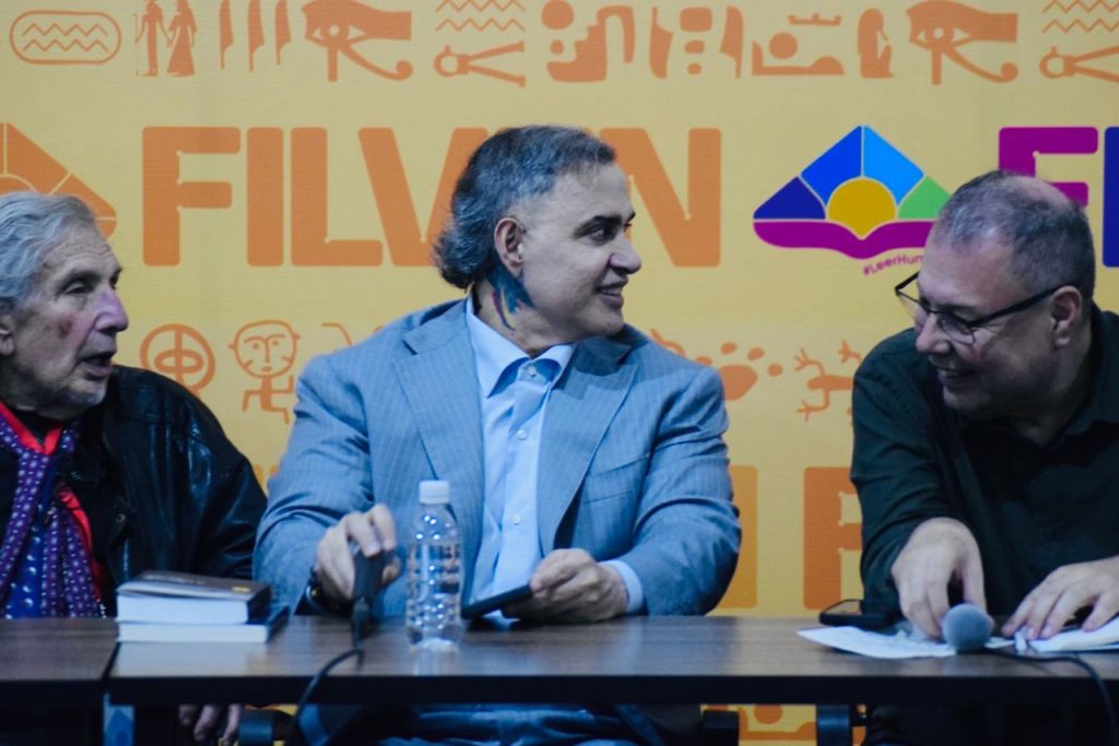 Prestigiosos intelectuales valoraron en un coloquio los 45 años de vida literaria de Tarek William&nbsp;Saab