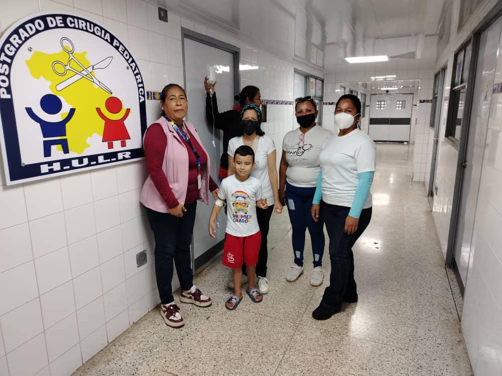 Iglesia cristiana llevó alimento físico y espiritual para más de 300 personas en el Hospital de Niños de&nbsp;Barcelona