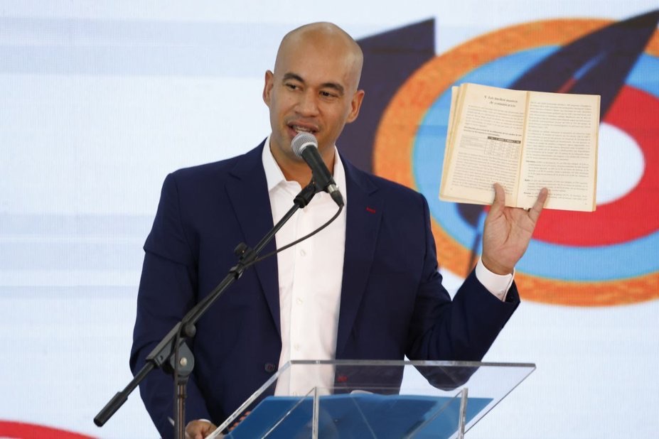 Ministro de Educación reitera el cumplimiento del calendario escolar&nbsp;2024-2025