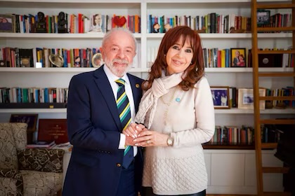 Lula visita a Fernández de Kirchner en su prisión&nbsp;domiciliaria