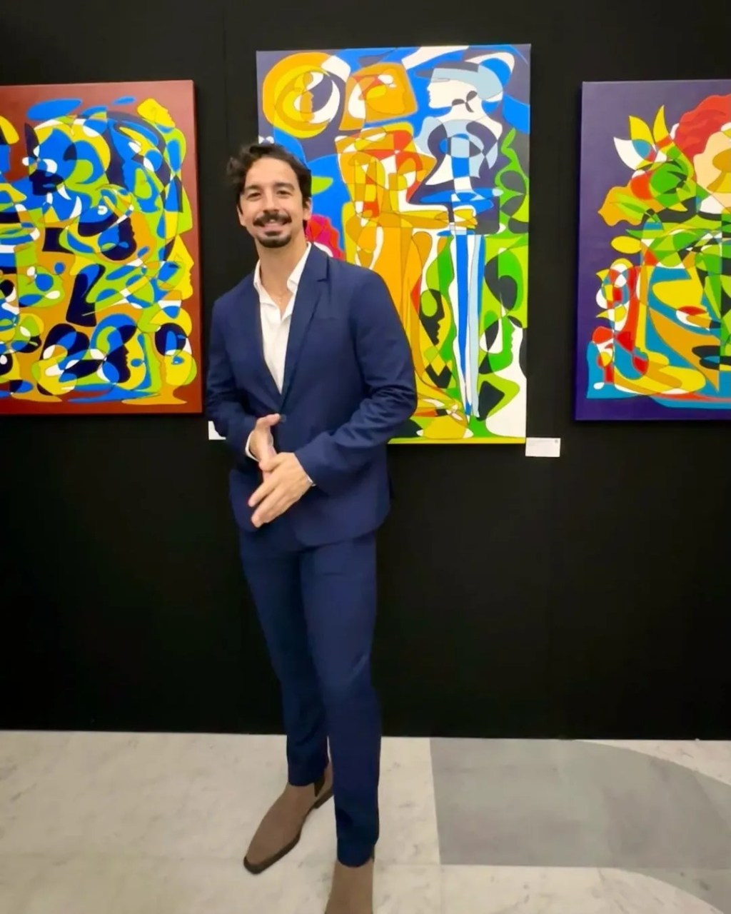 Artista zuliano Félix Calzadilla llevó su “esencia vibrante” a la Bienal de Arte en la Riviera&nbsp;Romana