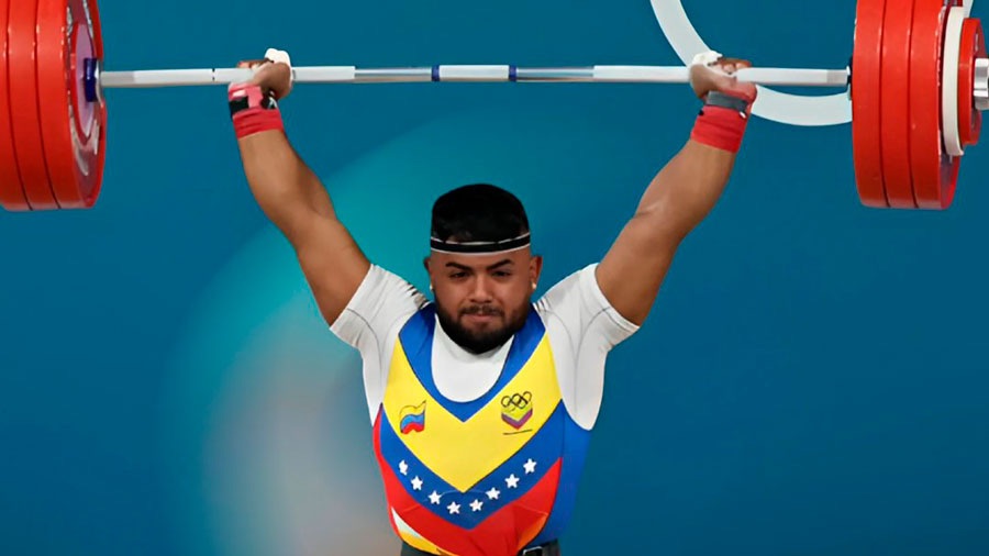 Keydomar Vallenilla consigue récord panamericano en&nbsp;halterofilia