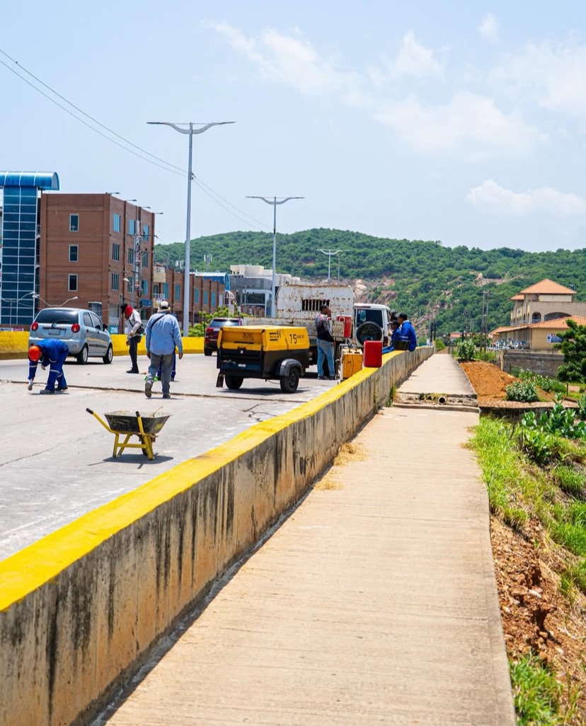 Anuncian cierre de vialidad por trabajos en Puente Caracas en la Avenida&nbsp;Costanera