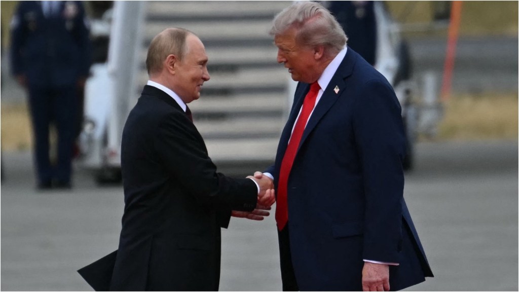 Terminan las negociaciones entre Putin y Trump en formato&nbsp;reducido