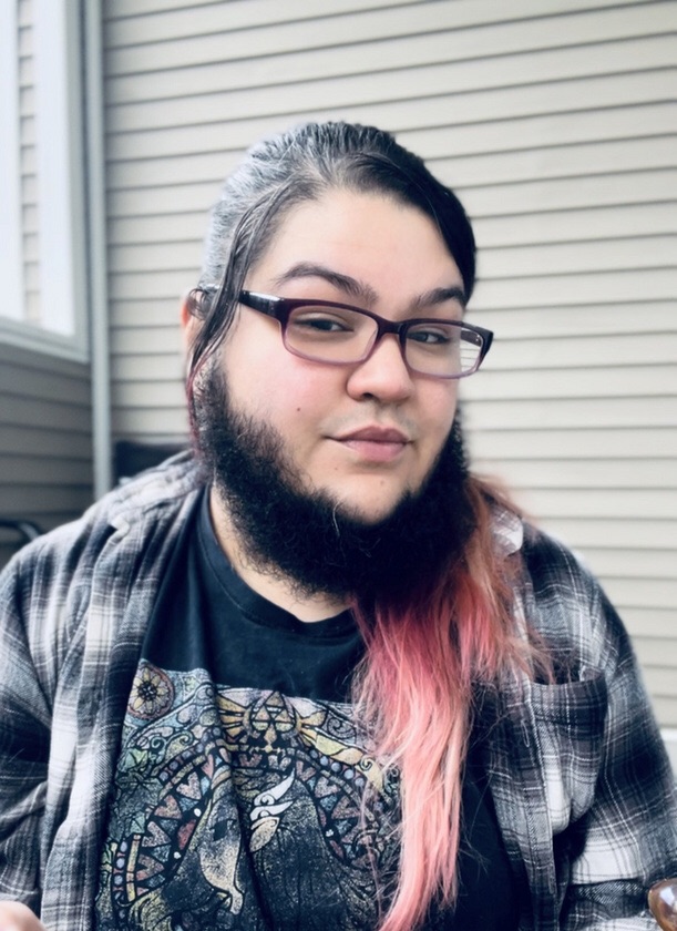 “Me siento genuinamente hermosa”: mujer se dejó crecer la barba y la luce con&nbsp;orgullo&nbsp;