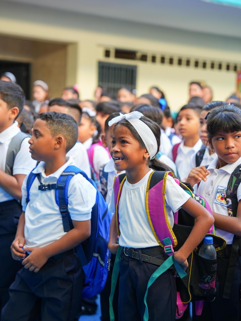 Alcaldía de Barcelona renovó Grupo Escolar República de Chile para el inició del año escolar 